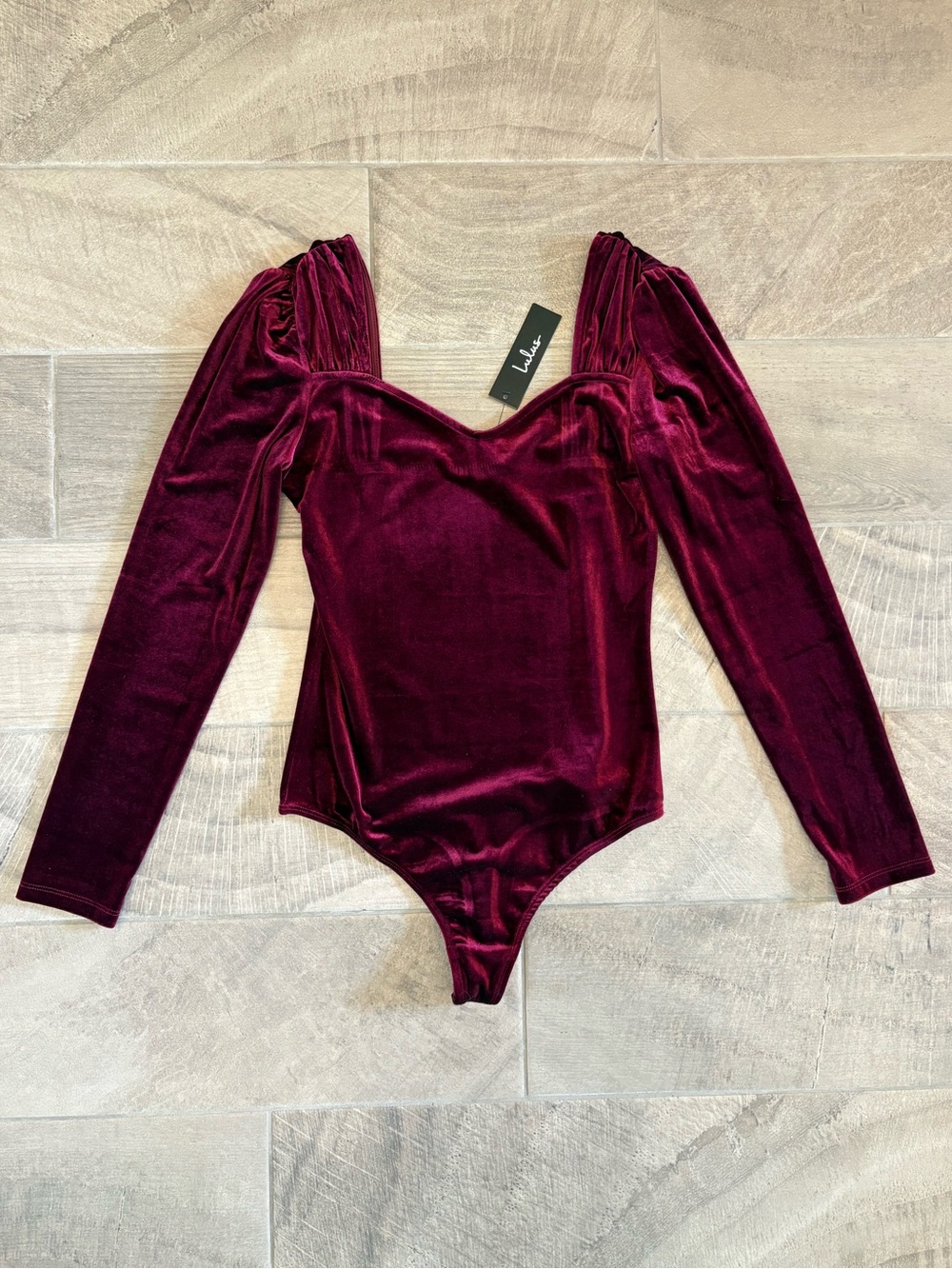 Lulus Burgundy Red Velvet Long Sleeve Bodysuit Sweetheart Neckline NWT Medium